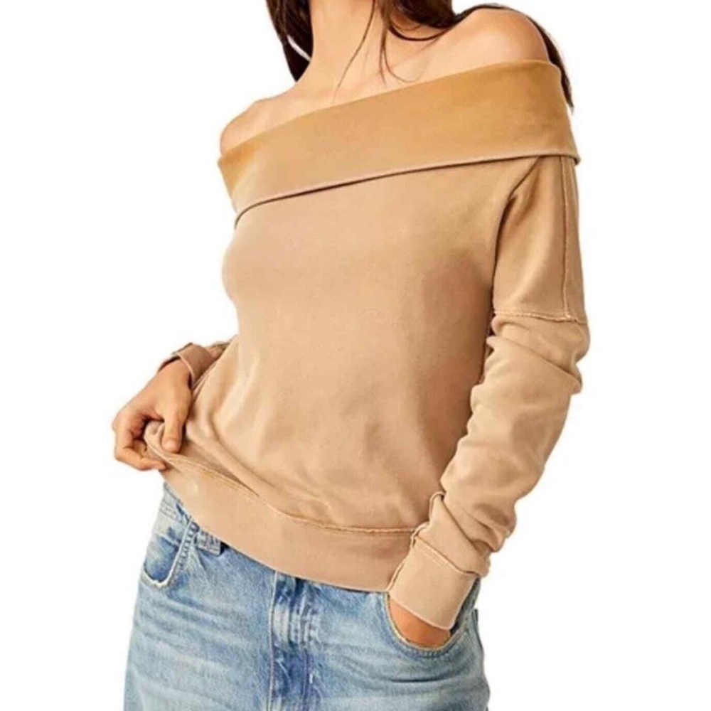 Free People Not The Same Off The Shoulder Top In Iced Coffee